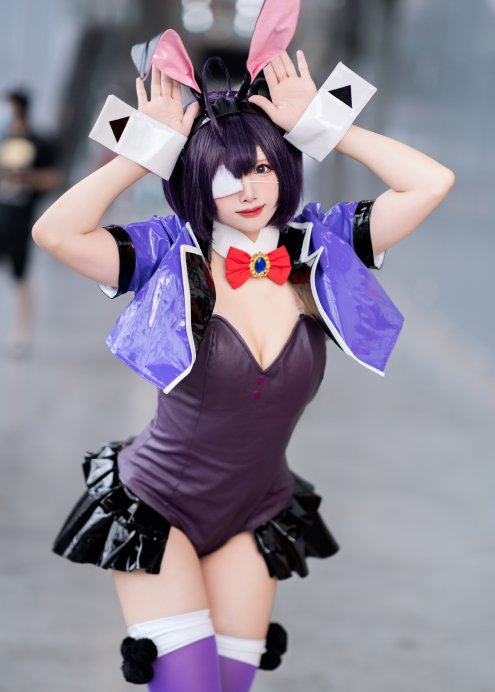 是六花的兔女郎！@兔子兔子兔w