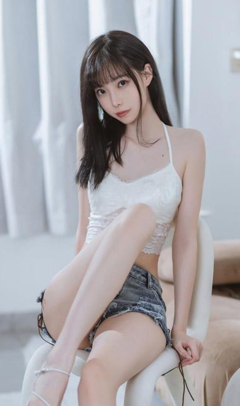 许岚LAN 纯欲吊带