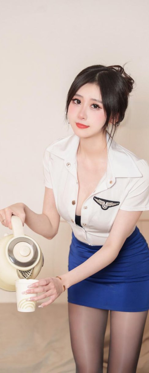 芋圆侑子空姐