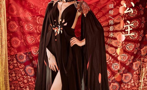 《YALAYI雅拉伊》全套图片包合集1119期及视频160期