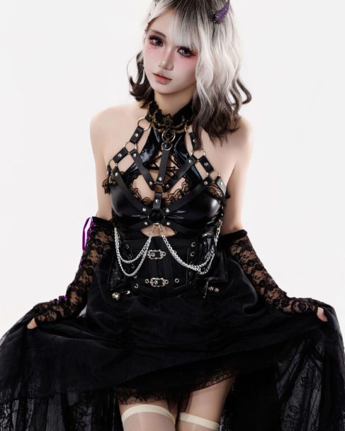 柒柒要乖哦 魔女盛宴