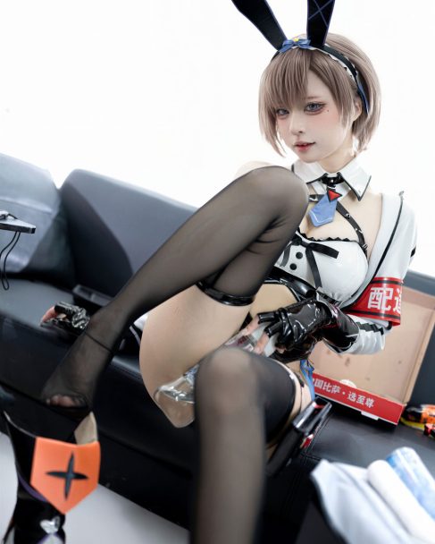 纸悦Etsu_ko 外卖兔